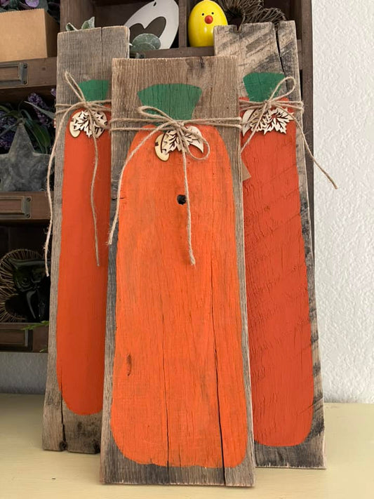 Wooden Plank Pumpkin